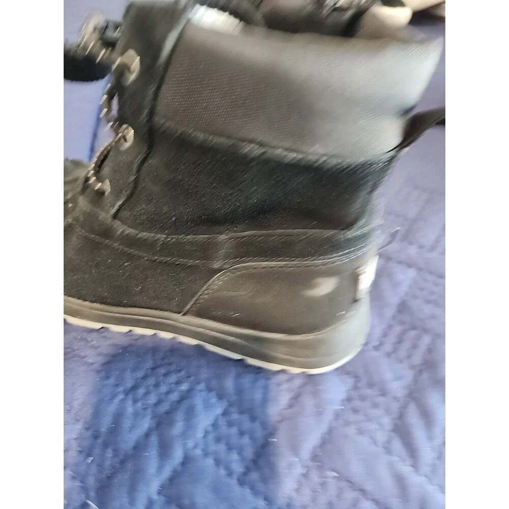 UGG KIDS TURLOCK WP BLACK BOOTS SIZE: 3K STYLE: 1103505K